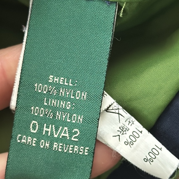 LL Bean lightweight jacket - Picture 4 of 7